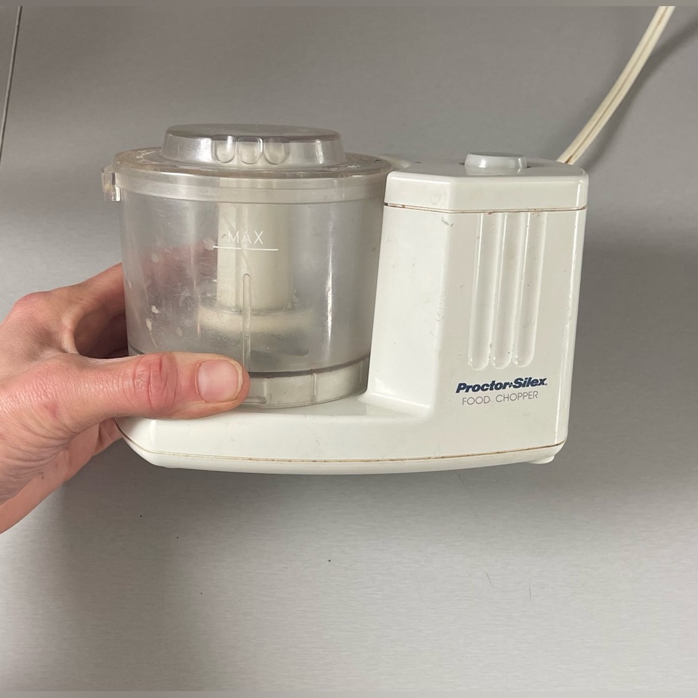 Proctor-Silex White Food Chopper